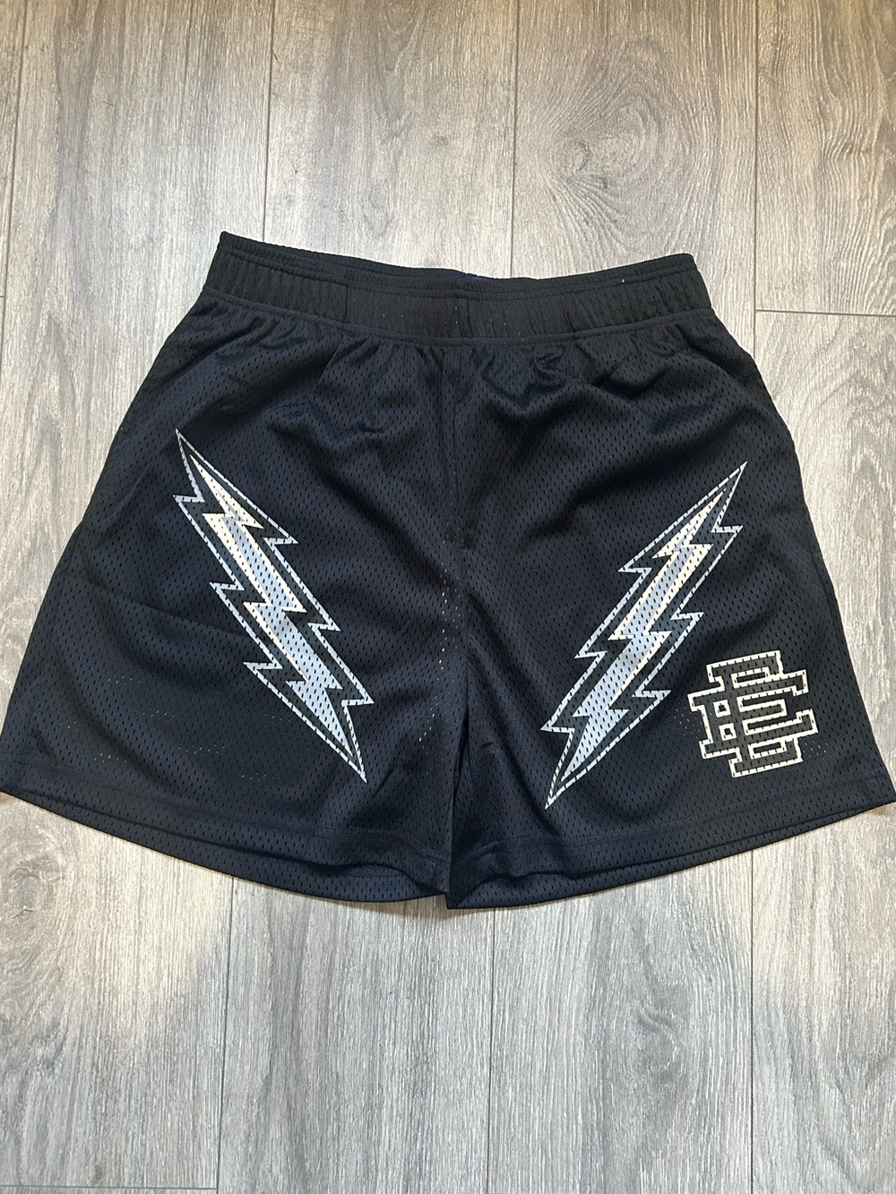 Size Large | Eric Emanuel Bolt Black EE-shorts